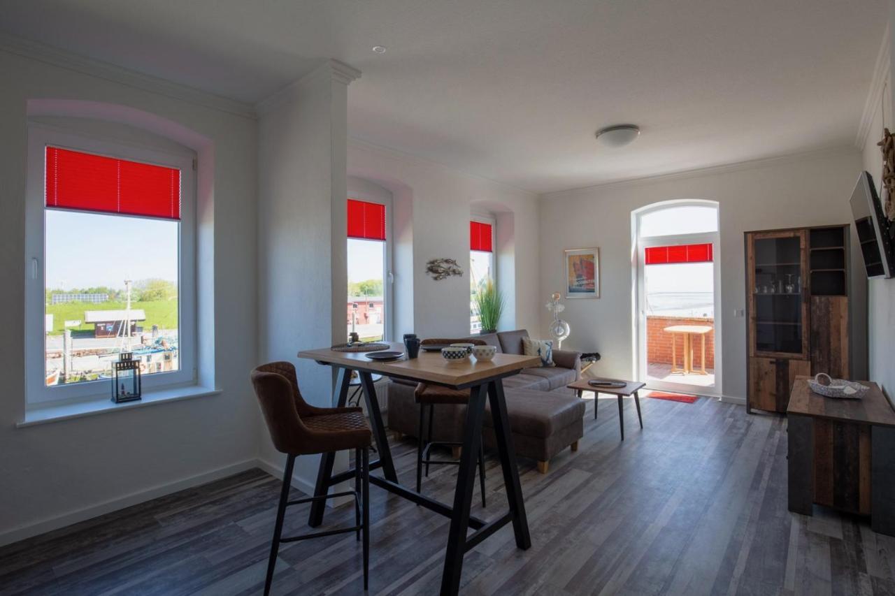 Heimathafen Ueber Hafen-Pub Appartement Pellworm Buitenkant foto