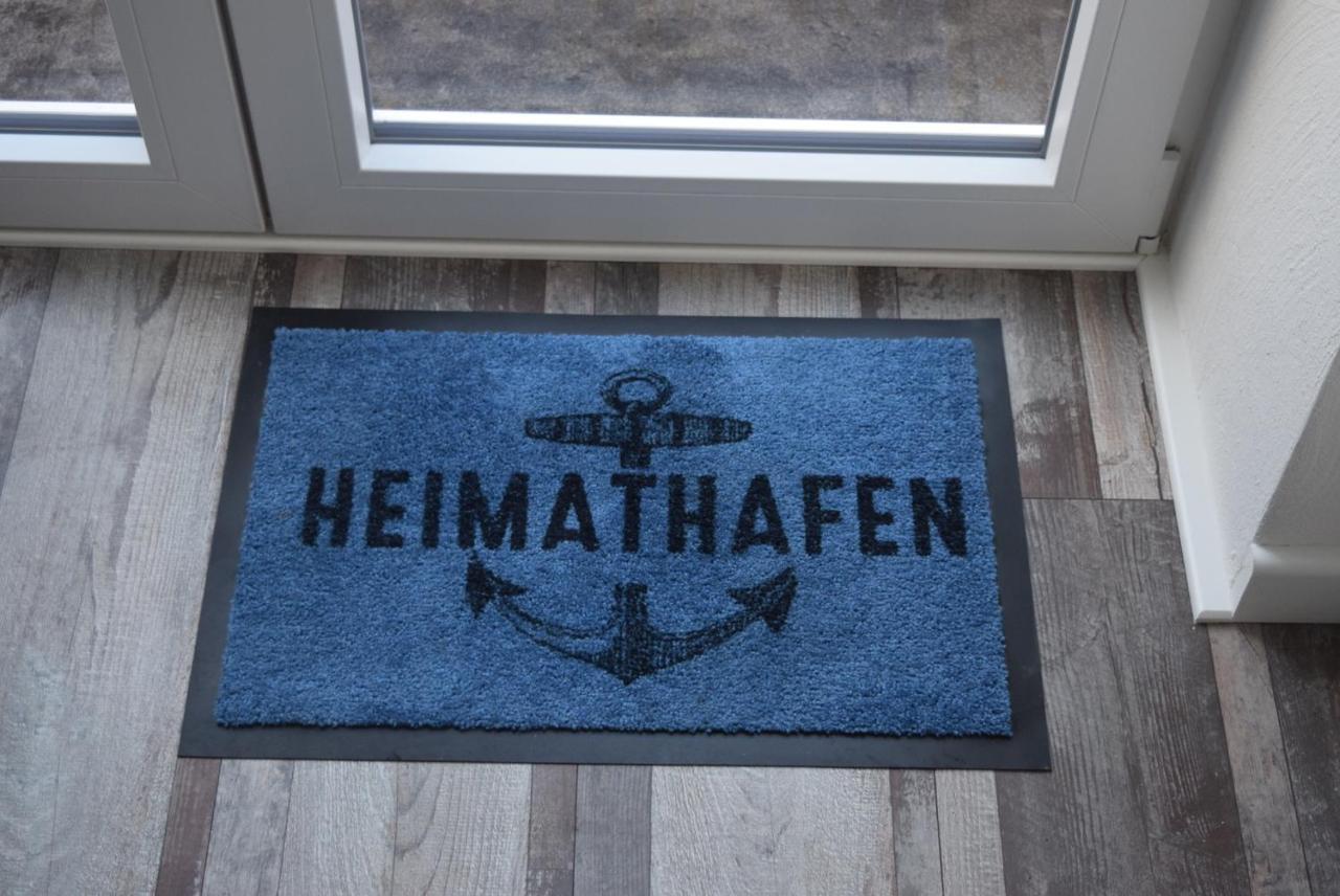 Heimathafen Ueber Hafen-Pub Appartement Pellworm Buitenkant foto